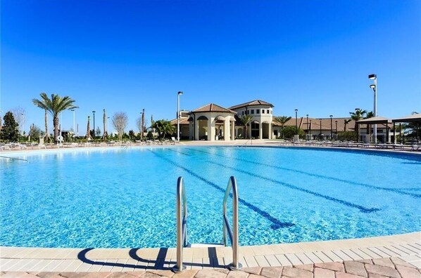Piscina climatitzada 