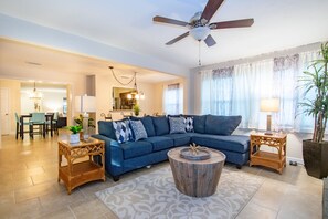 スマートテレビ、暖炉