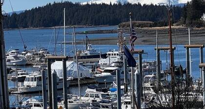 Kelli's Harbor Suites - In Auke Bay Walking Community - DISCOUNT ON TOURS