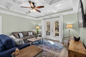 TV - Golfer's Getaway Condo- Players Village TPC (Murrells Inlet)