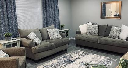 Ranch In Lexington Village 3 Blocks from Lake Huron Beaches, Restaurants Shoppin