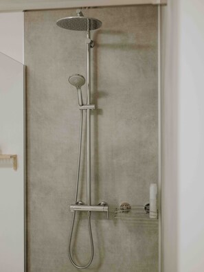Dusche