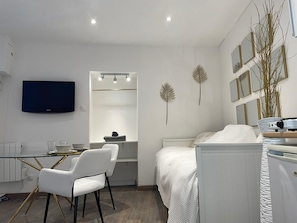 1 chambre, Wi-Fi, draps fournis