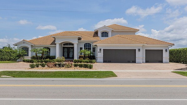 Image sans description, 1 de 50, bouton