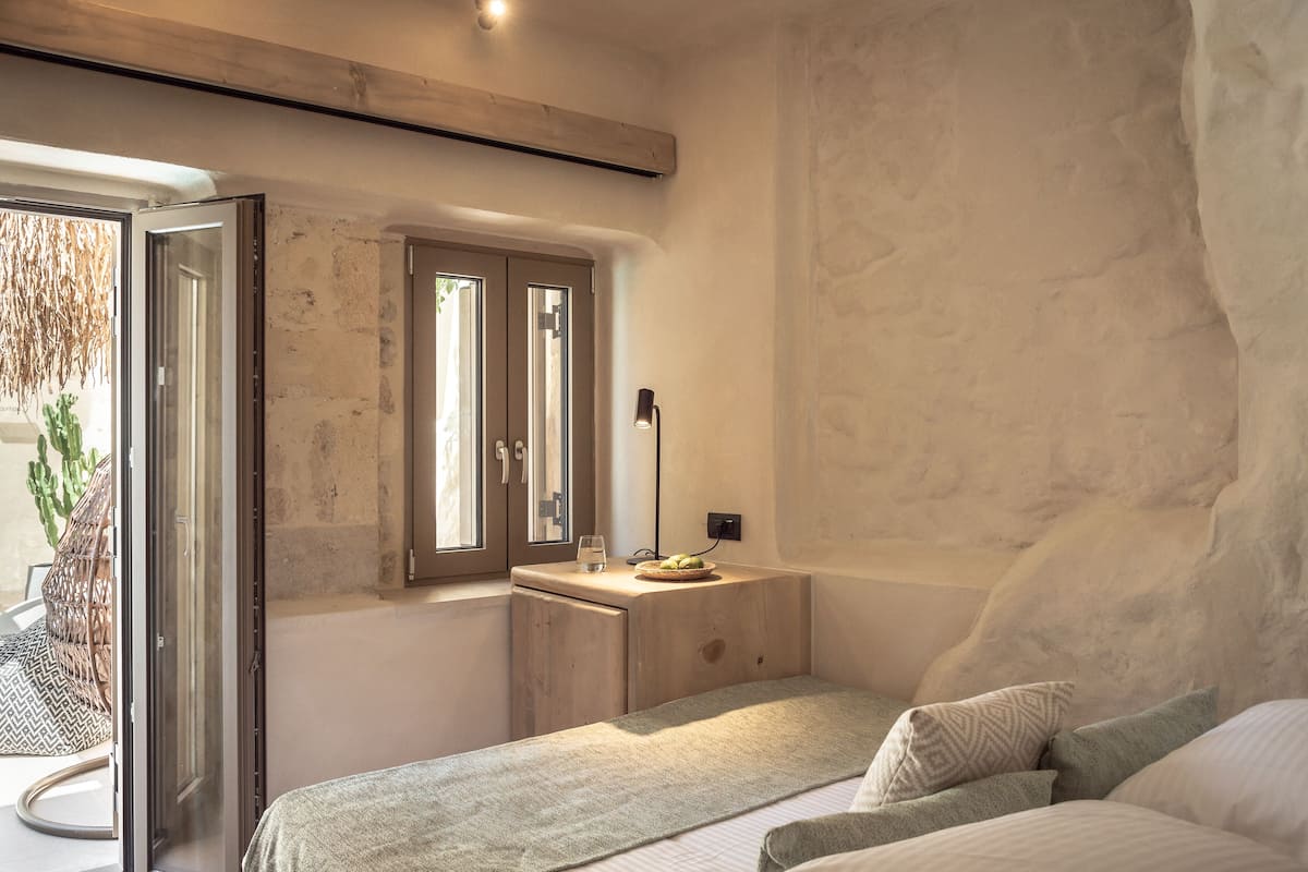 Doppelzimmer | 1 Schlafzimmer, Minibar, Zimmersafe, Bügeleisen/Bügelbrett