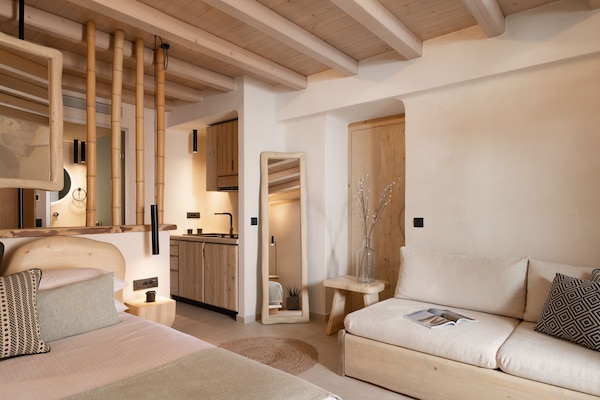 Televisión de pantalla plana de 50 pulgadas con canales vía satélite