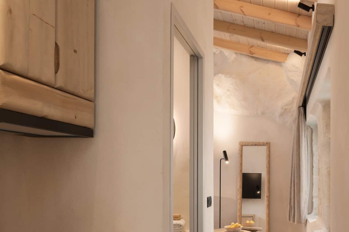 Suite, Whirlpool | Wohnbereich | 50-Zoll-Flachbildfernseher mit Satellitenempfang, Fernseher, Drucker