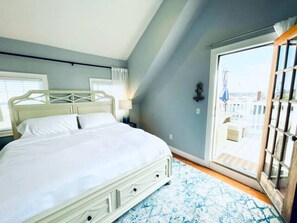 4 habitaciones, tabla de planchar con plancha y cuna de viaje