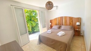 3 habitaciones, tabla de planchar con plancha y wifi gratis 