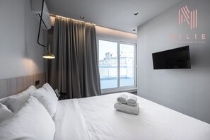 Apartment, Balcony | Individually decorated, individually furnished, laptop workspace - Big Apple, Nilie Hospitality MGMT (Thessaloniki)