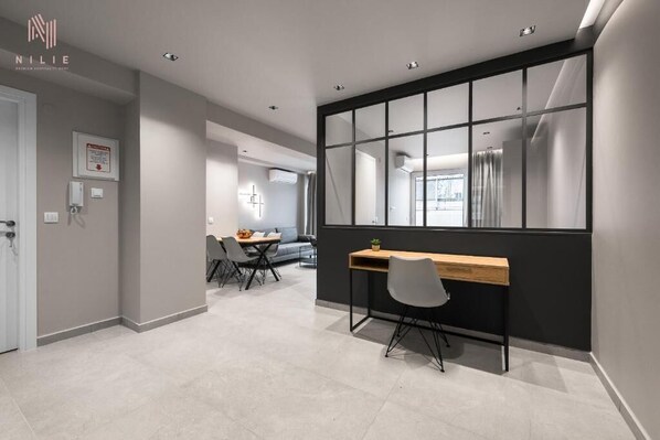 Apartment, Balcony | Living area | 38-inch flat-screen TV with satellite channels, TV - Big Apple, Nilie Hospitality MGMT (Thessaloniki)