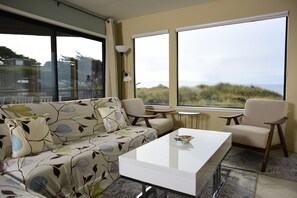 Televisión y estéreo