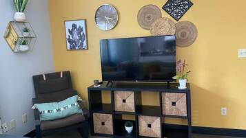 Smart-tv en een kantoor