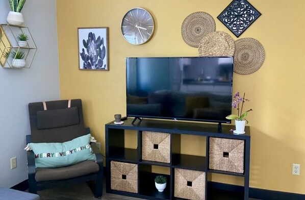 Smart TV, books, printers