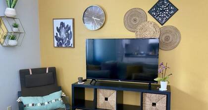 Ashley’s Relaxing Private Hideaway - Recharge! Reconnect! @ I-5 exit 670