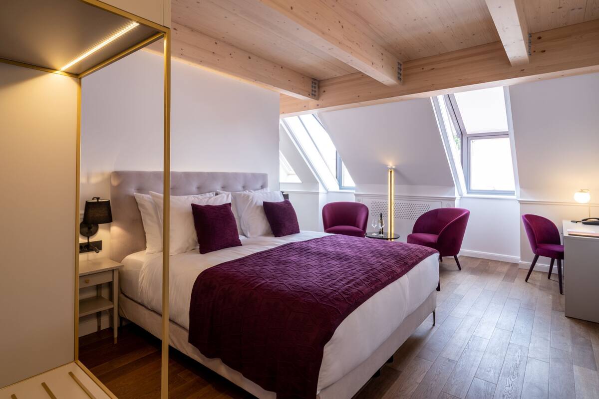 superior double room | 1 bedroom, hypo-allergenic bedding, down duvets, memory-foam beds