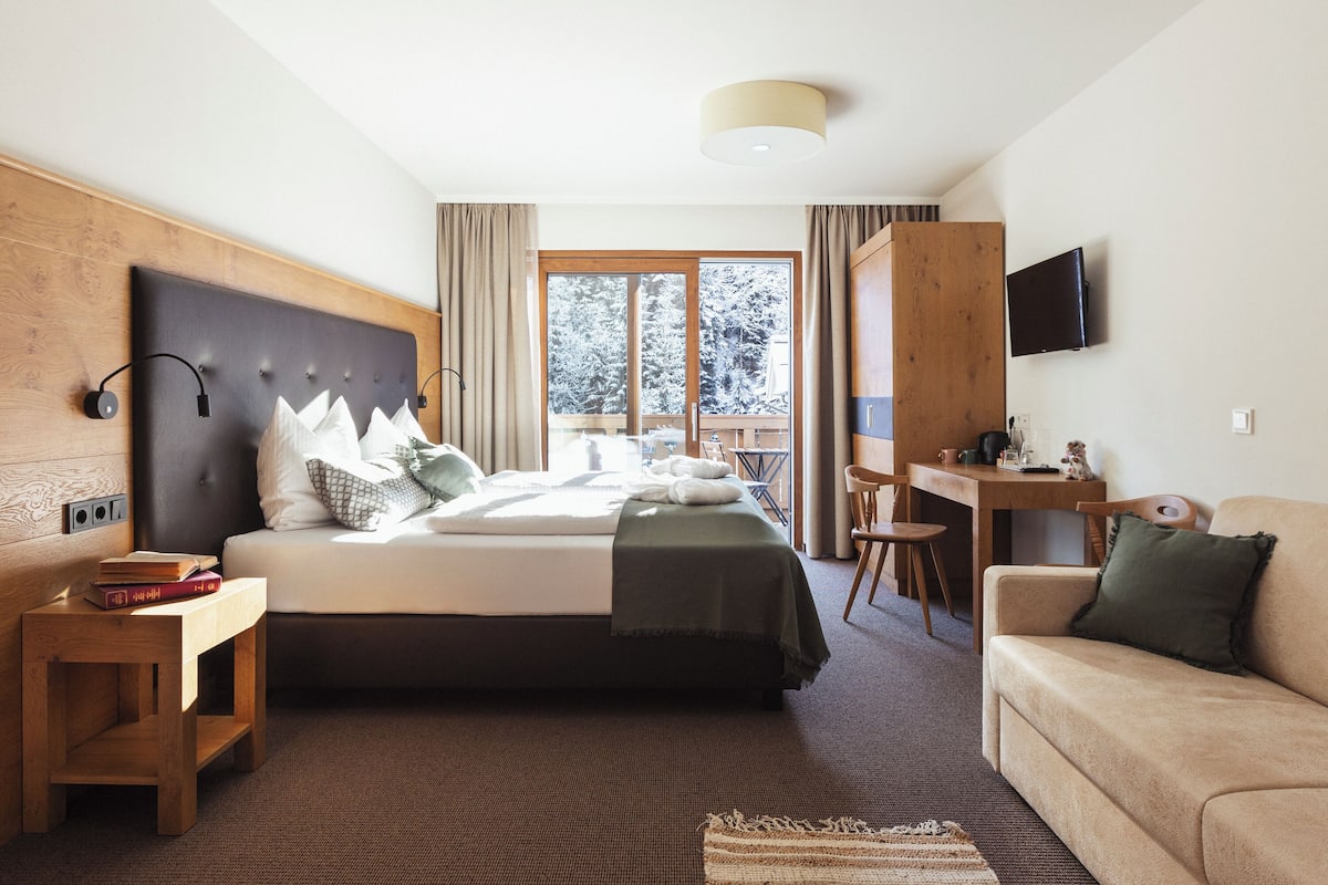 Premium vierpersoonskamer | 1 slaapkamer, hypoallergeen beddengoed, een kluis op de kamer