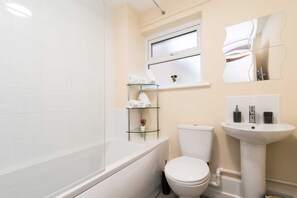 House, Multiple Beds | Bathroom | Separate tub and shower, deep soaking tub, hair dryer, towels - Coventry- Jenner Pet Friendly 2 Bedroom Apartment (Coventry)