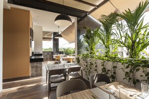 Café da manhã continental grátis todos os dias