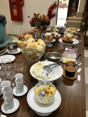 Free daily buffet breakfast - Baruch Hotel (Araguaina)
