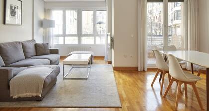 KORAL -- Basque Stay