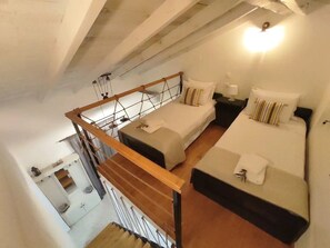 2 Schlafzimmer, Bügeleisen/Bügelbrett, kostenloses WLAN, Bettwäsche
