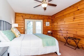 3 Schlafzimmer, Bügeleisen/Bügelbrett, WLAN, Bettwäsche