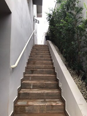 Interior - Tranquility with swimming pool and barbecue. (Serra Negra)