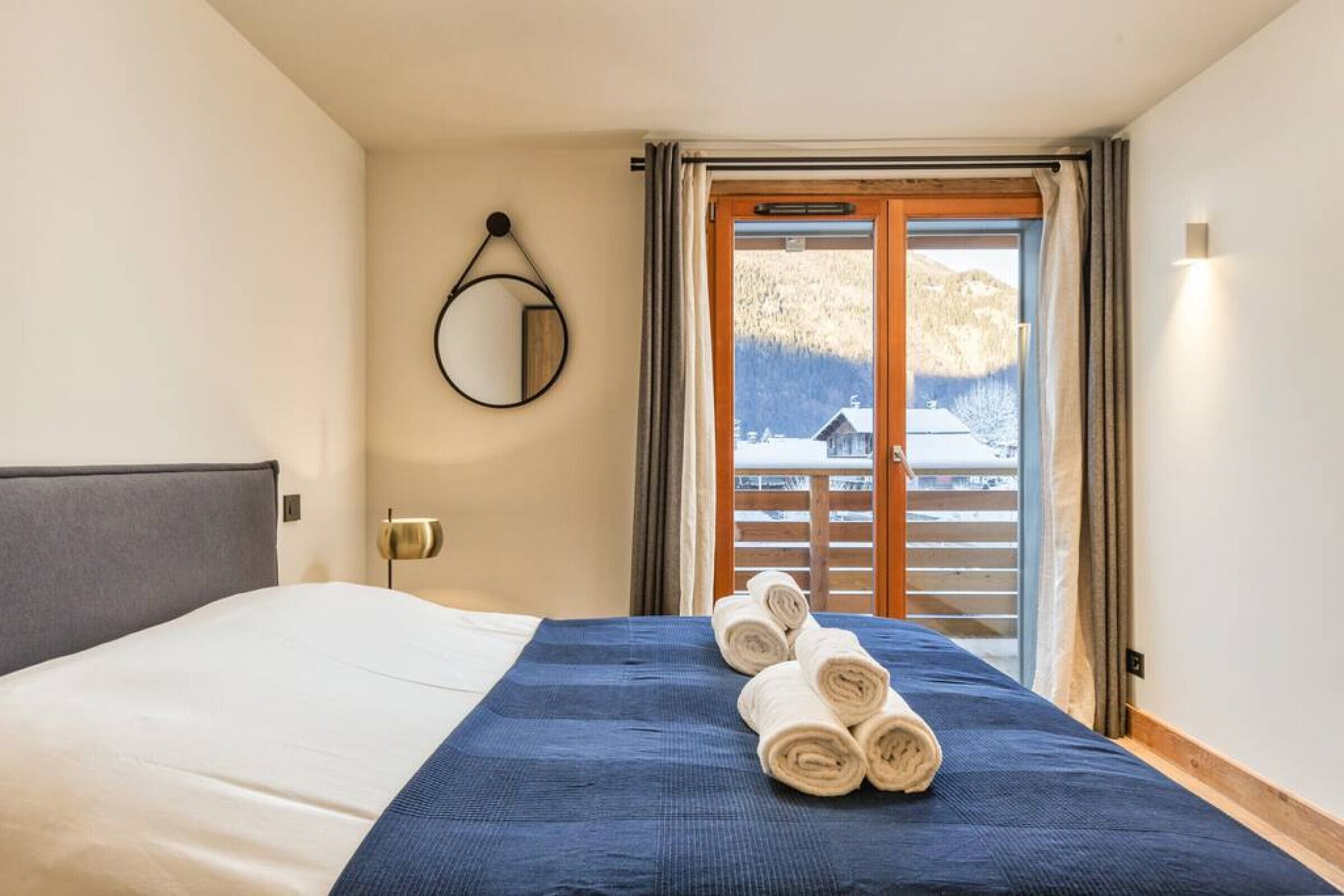 2 slaapkamers, een strijkplank/strijkijzer, gratis wifi, beddengoed