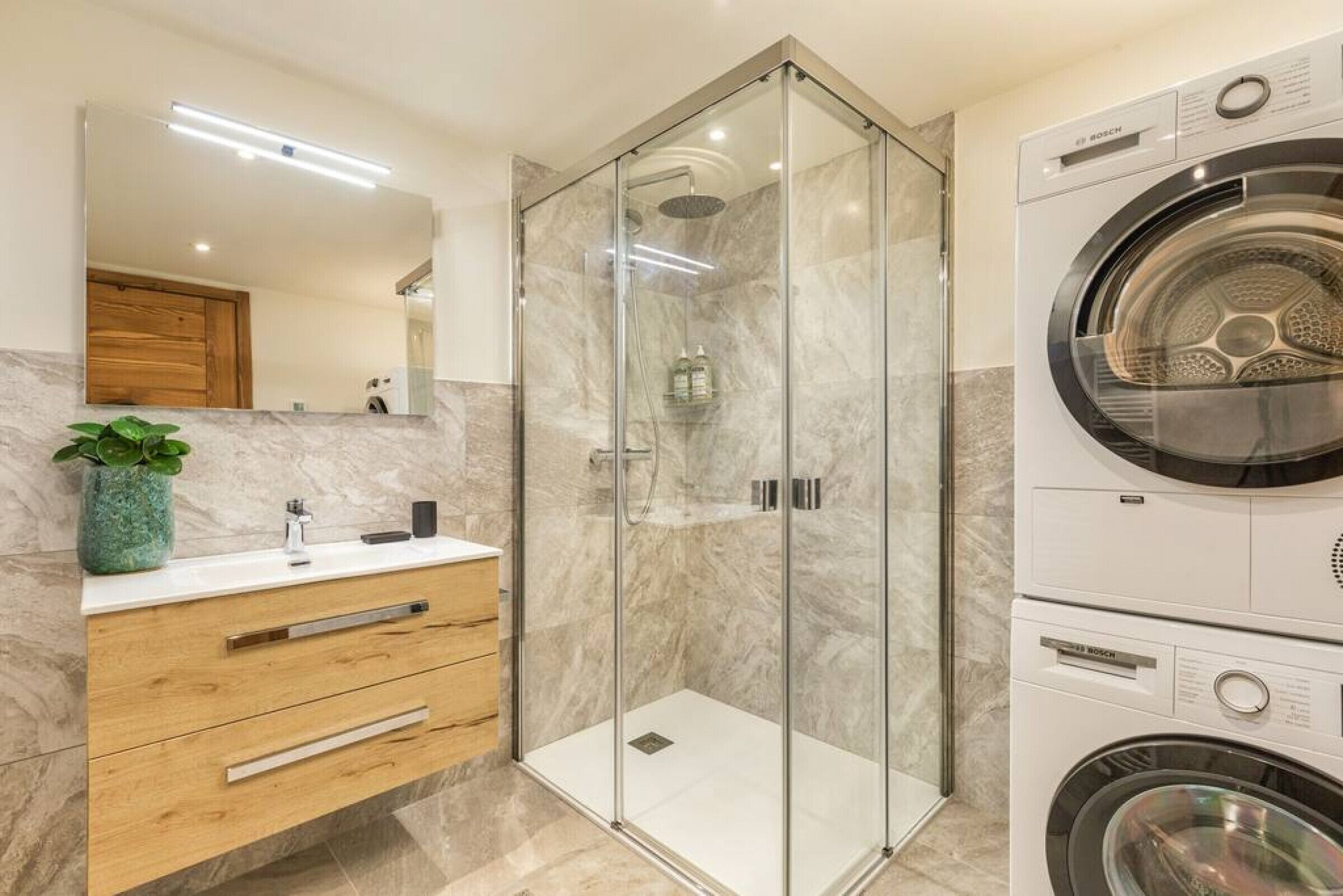 Free toiletries, hair dryer