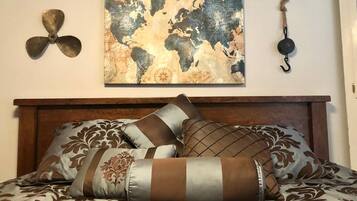 3 chambres, bureau, Wi-Fi gratuit, draps fournis