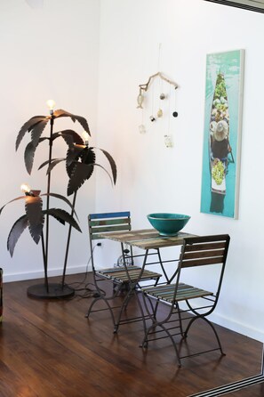 Apartment | Dining room