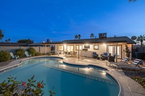A heated pool - Phoenix's Best Fun Family Home w/ Heated Pool (Phoenix)