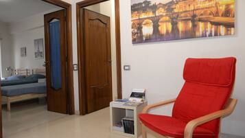 Room, 3 Bedrooms, Accessible, Smoking