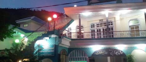 Ngoại thất