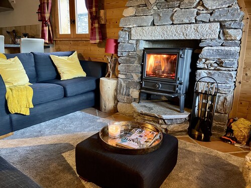 Sainte Foy Self-Catered Ski Apartment