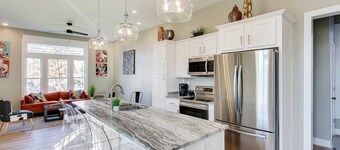 WHOLE HOUSE-Large Group | Modern | Nulu