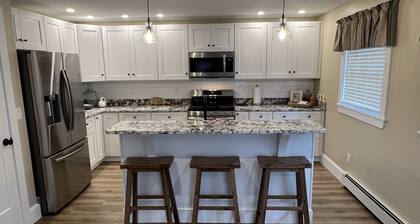Newly renovated 3 bedroom, 2 bath bungalow, just steps to downtown BBH.