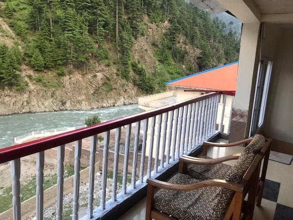 View from property - Hotel Kalam Inn (Swat)