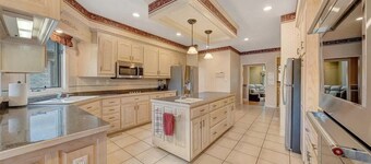 Blackwater Castle w/ Private Pool, Arcade, Hot Tub