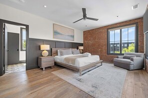 7 Schlafzimmer, Bügeleisen/Bügelbrett, WLAN, Bettwäsche