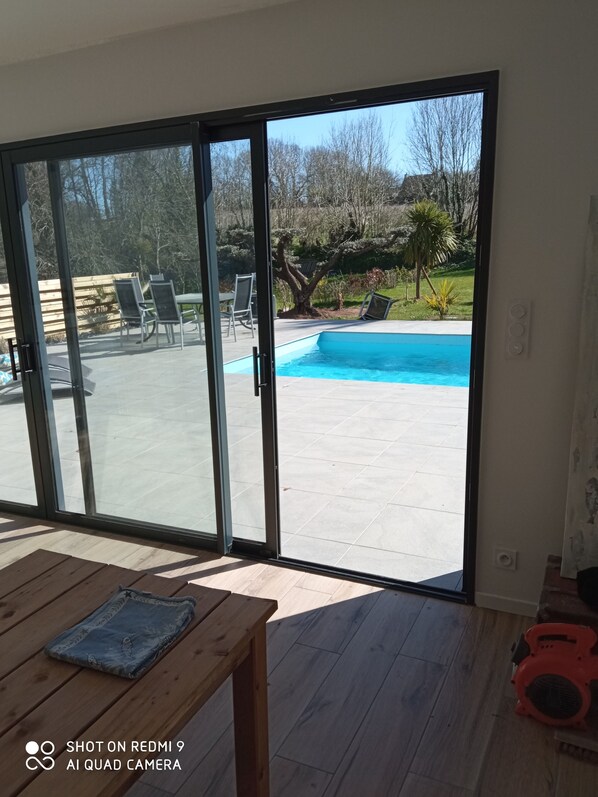 Piscine extérieure, piscine chauffée