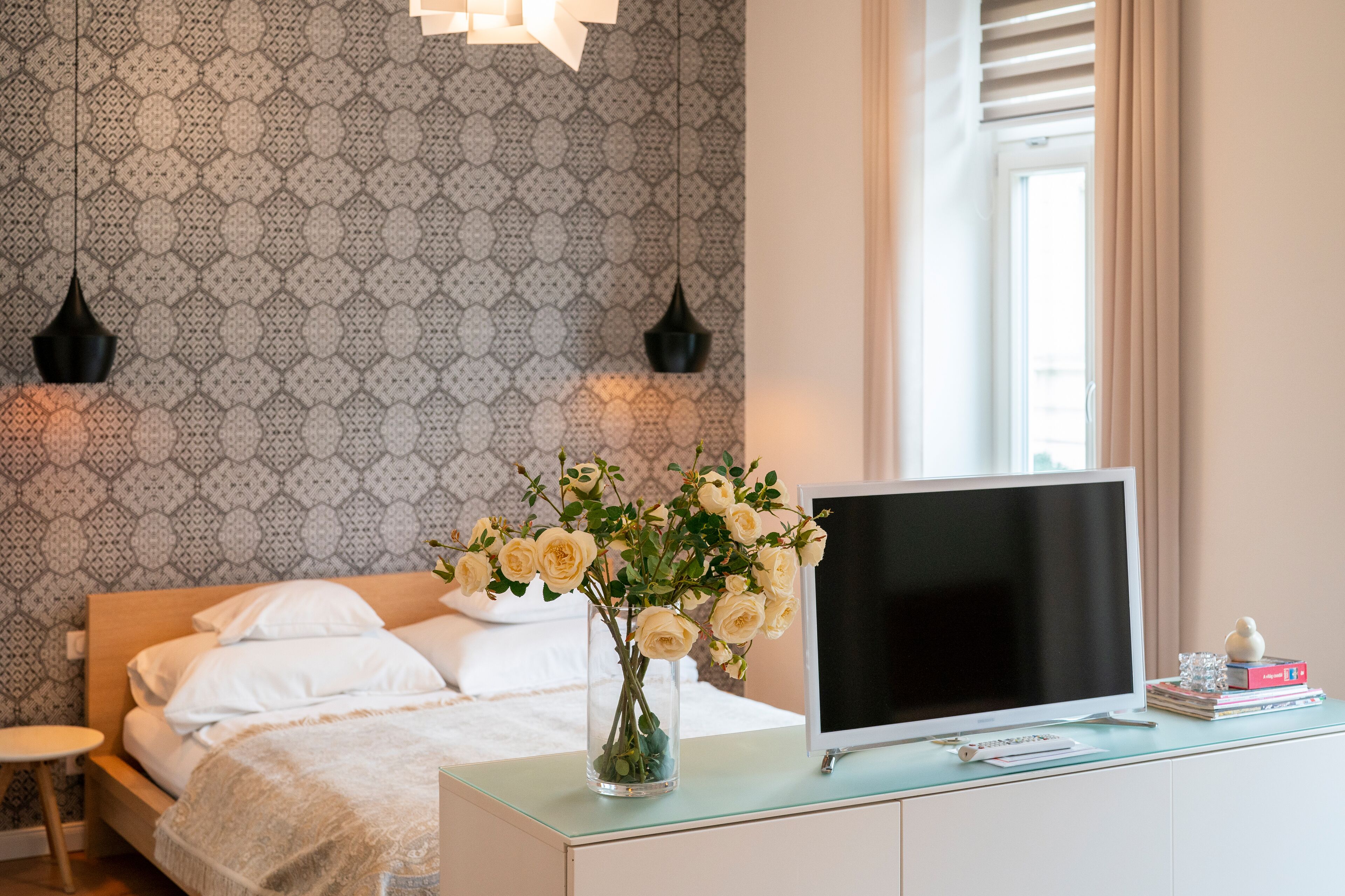 Deluxe Studio | Desk, blackout drapes, soundproofing, travel crib