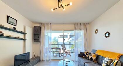Charming 2 room apartment 300m walk from Lac du Bourget!