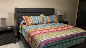 3 bedrooms, iron/ironing board, WiFi, bed sheets