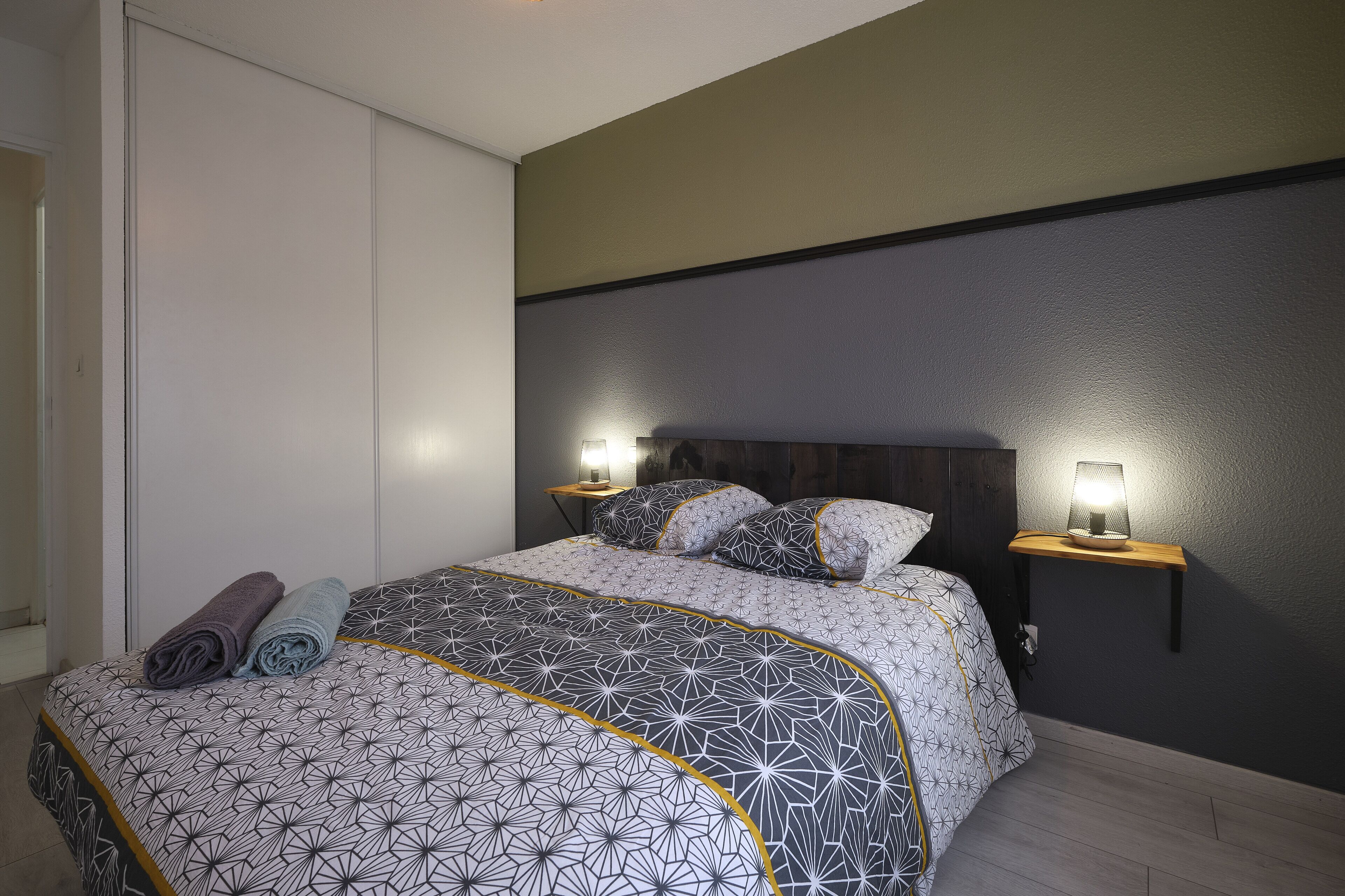 2 bedrooms, iron/ironing board, travel crib, free WiFi