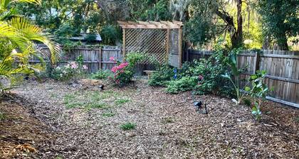 Bungalow w/ Heated Pool by Downtown & Beaches