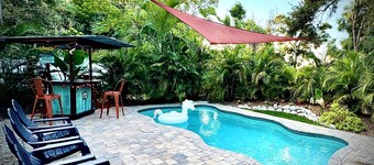 Bungalow w/ Heated Pool by Downtown & Beaches