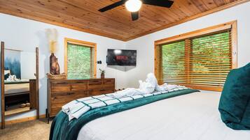 3 Schlafzimmer, Bügeleisen/Bügelbrett, Reisekinderbett, kostenloses WLAN
