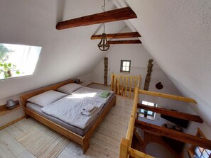2 Schlafzimmer, Reisekinderbett, WLAN, Bettwäsche